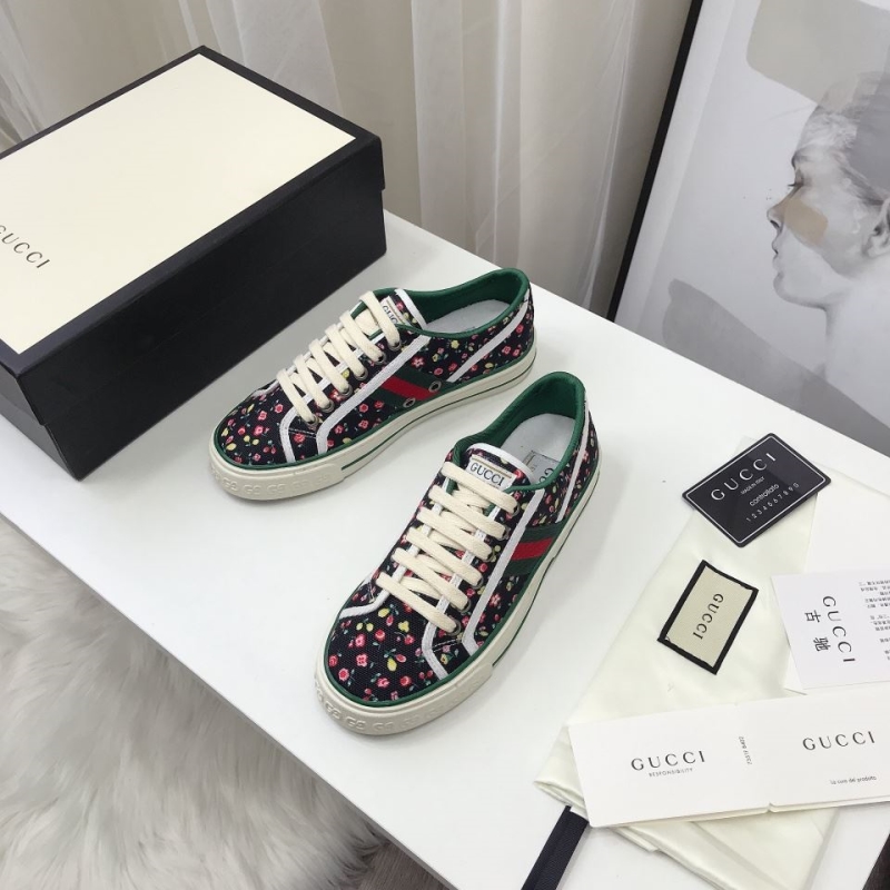 Gucci Casual Shoes